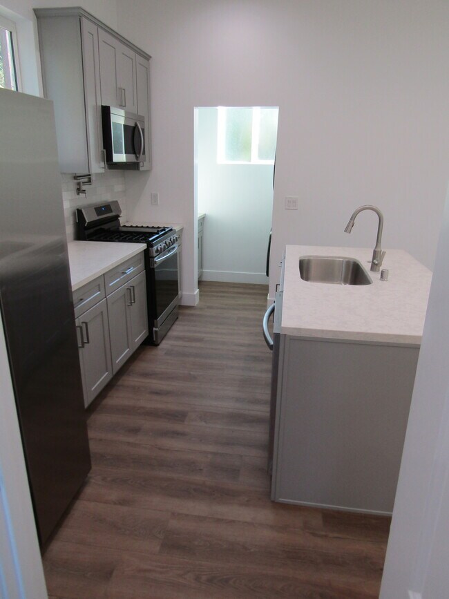 Building Photo - 21206 De La Osa St