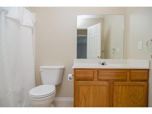 Foto del edificio - 13109 Fieldstone Rd