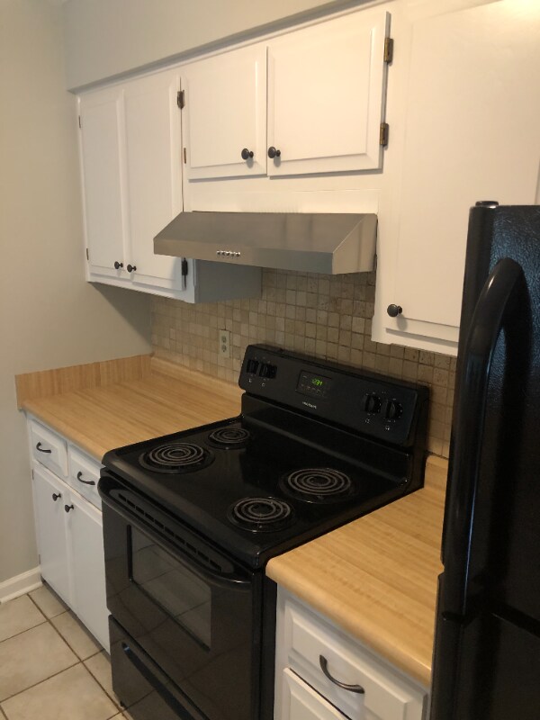 11458 N Oak Trafficway, Kansas City, MO 64155 House Rental in Kansas City, MO