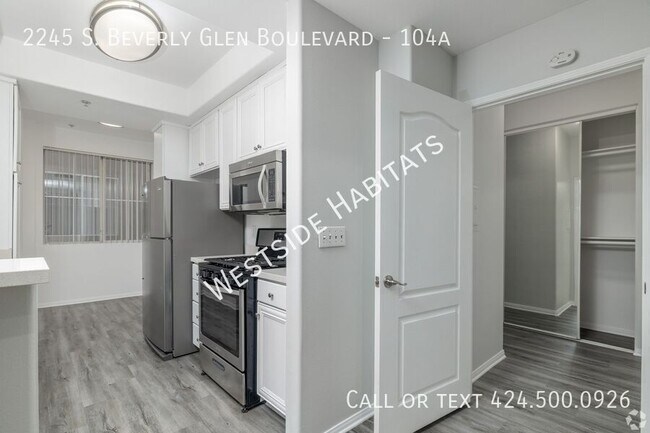 Building Photo - 2245 S Beverly Glen Blvd