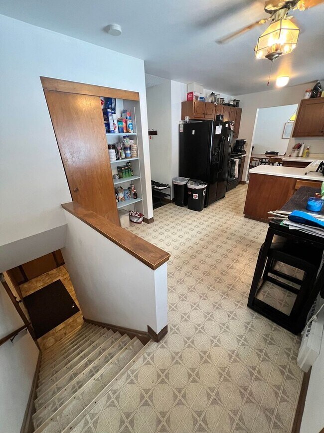 Foto del edificio - 1205 Brainerd Ave