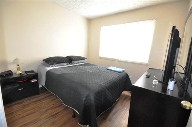 Bedroom - Legacy Commons
