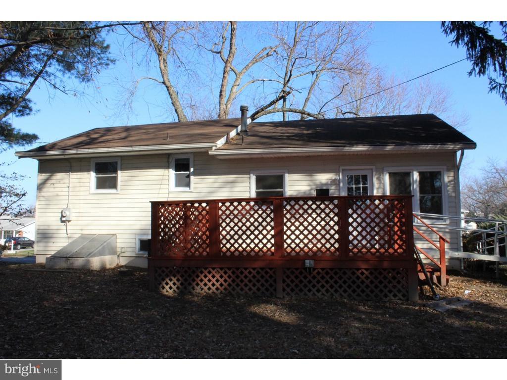 Foto principal - 113 W Rutherford Dr