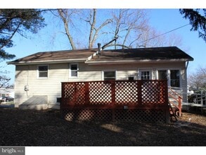 Building Photo - 113 W Rutherford Dr