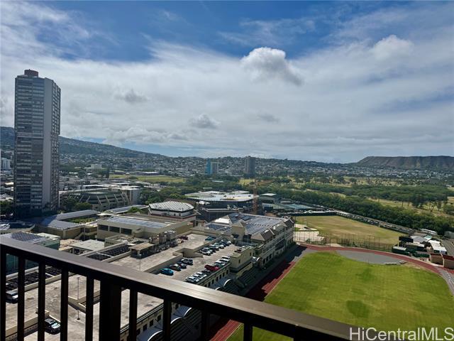 Foto del edificio - 2444 Hihiwai St