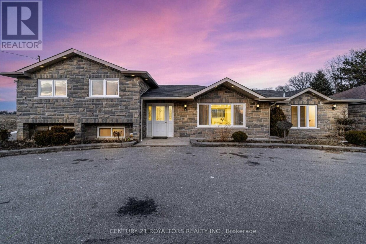 Photo principale - 12821 Heritage Rd