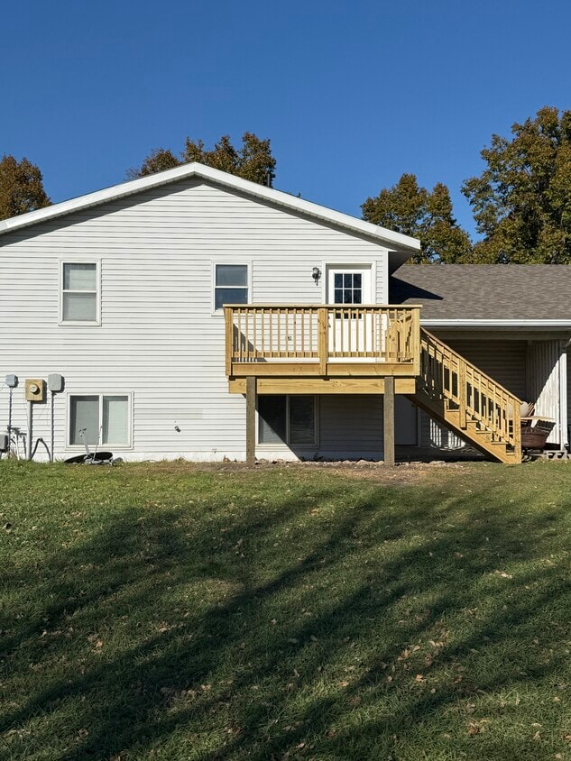 Photo - 1012 Castlewood Dr