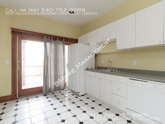 Building Photo - 2803 Guilford Ave