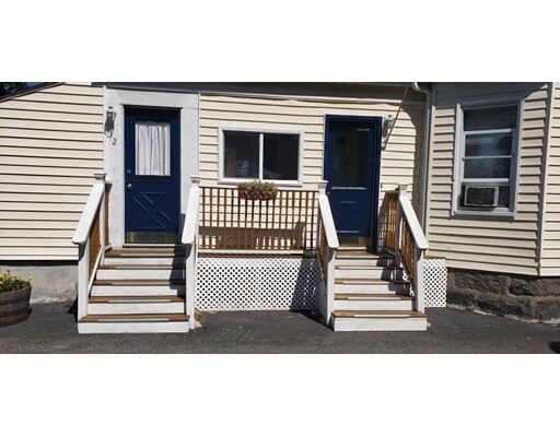 Primary Photo - 99 Nightingale Ave