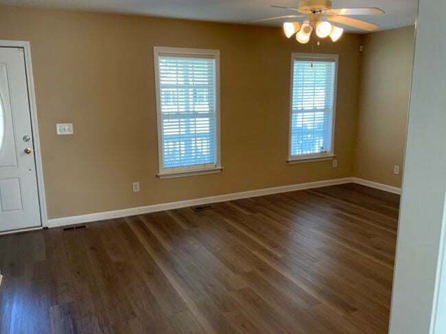 Building Photo - 4135 Duck Pond Ct