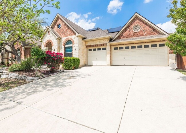 Building Photo - Single Story-Gated Community