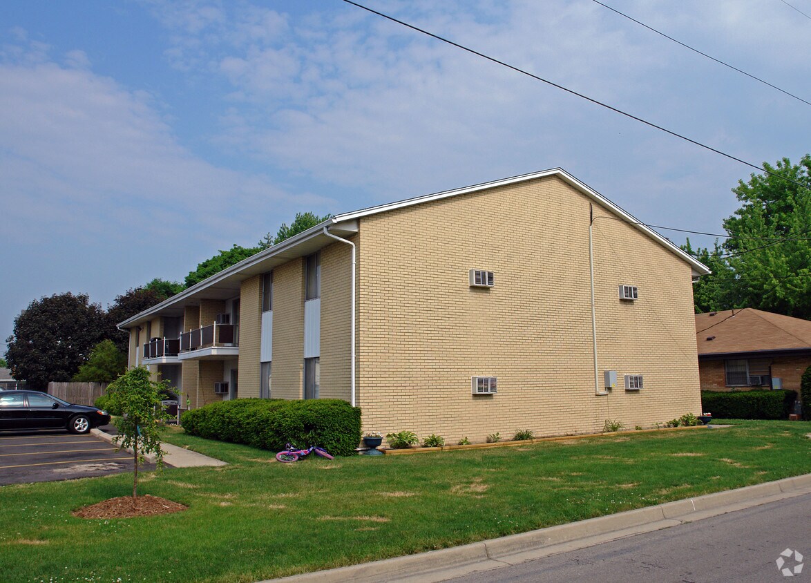 401 Elder Dr, Fairborn, OH 45324 Apartments in Fairborn, OH