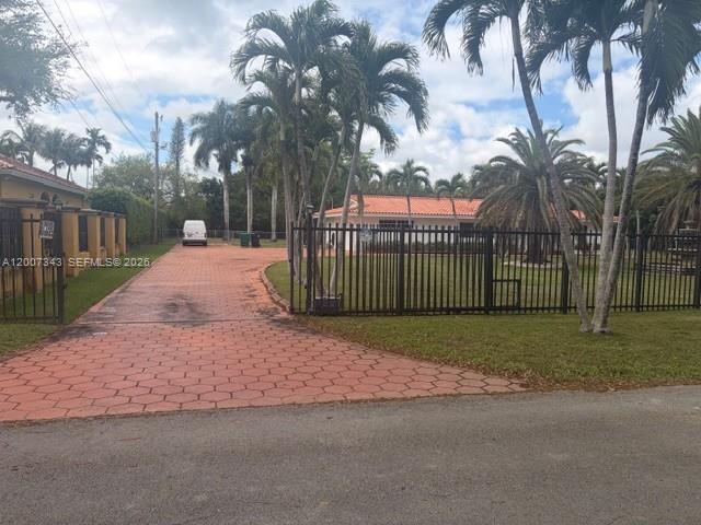 Foto del edificio - 7090 SW 62nd St