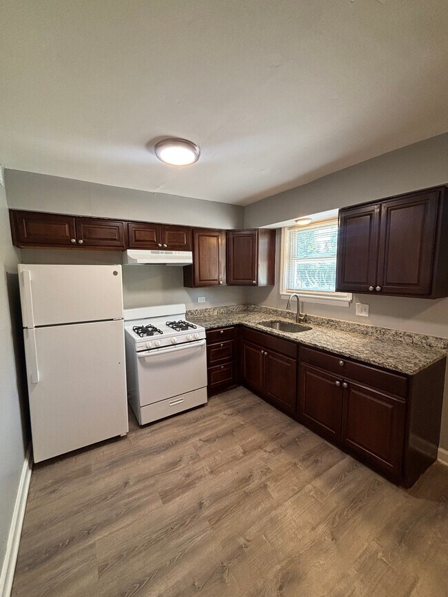 Foto del edificio - 392 W Hickory St