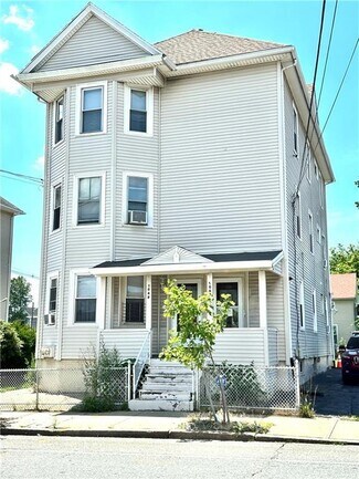Building Photo - 1047 Eddy St
