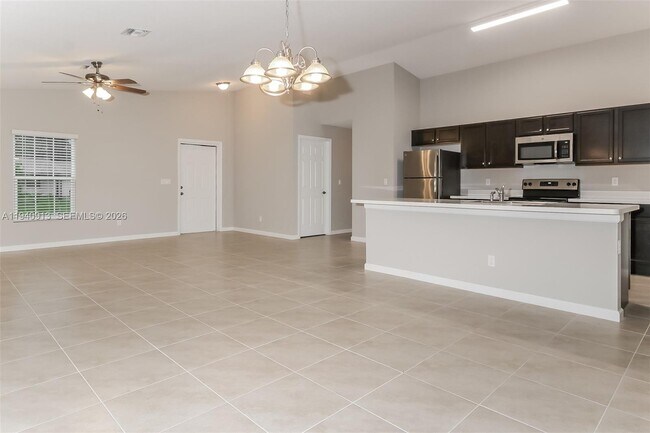 Foto del edificio - 873 SW Saltonstall Terrace