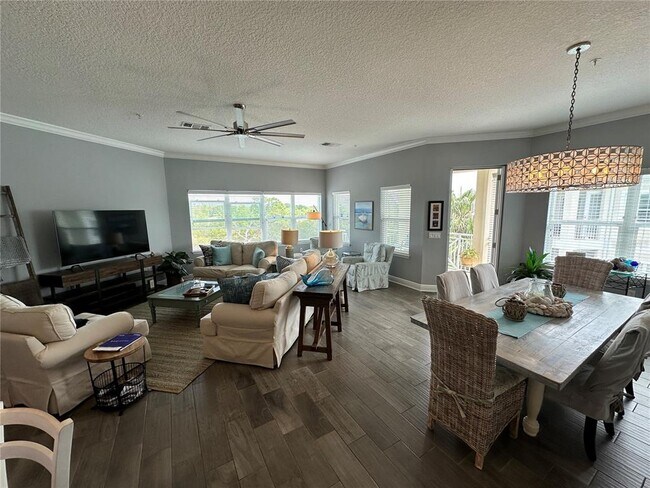 Building Photo - 7730 34th Ave W