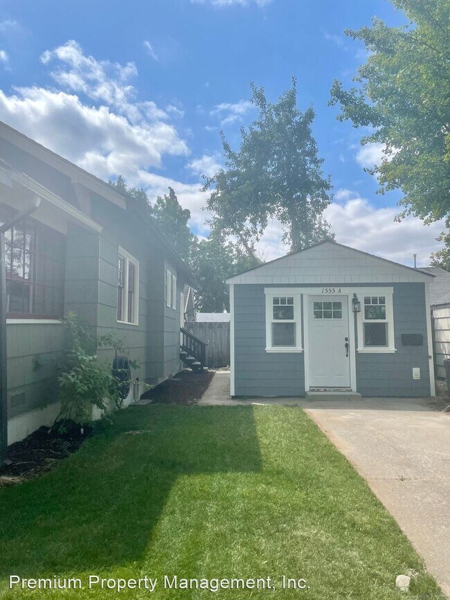 Building Photo - 1 br, 1 bath House - 1555 & 1555A Summer S...