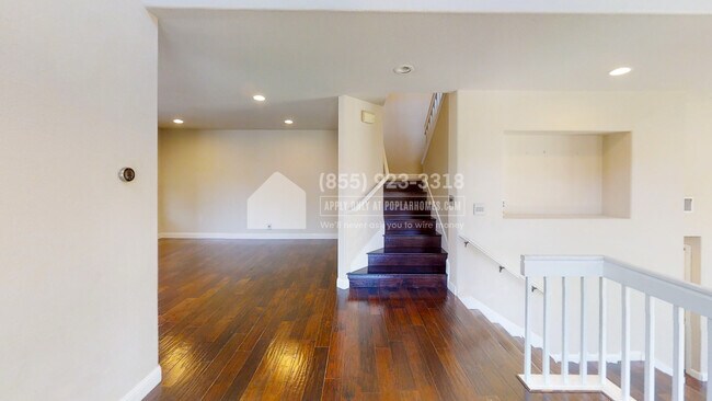 Foto del edificio - 34386 Anzio Terrace