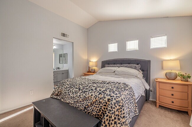 Foto del edificio - 30414 Daisy Ct