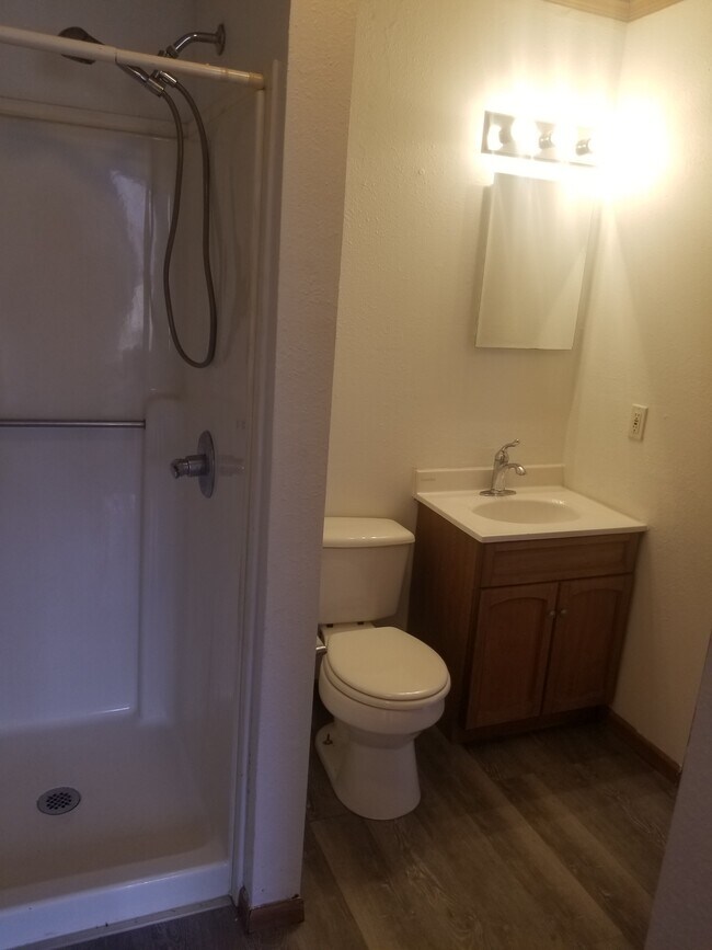 Foto del edificio - 1850 Lake St