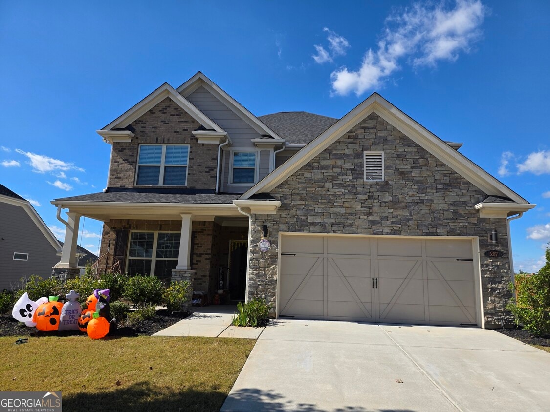 Primary Photo - 207 Randall Dr