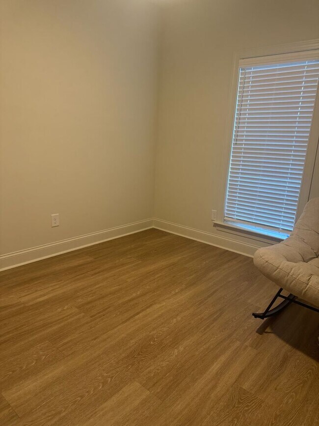 Foto del edificio - Glenwood Townhomes #101