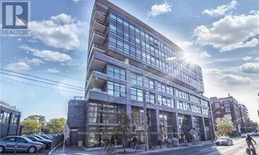 Building Photo - 319-1319 Carlaw Ave