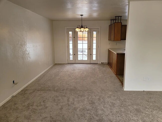 Foto del edificio - 6181 W Alder Ave