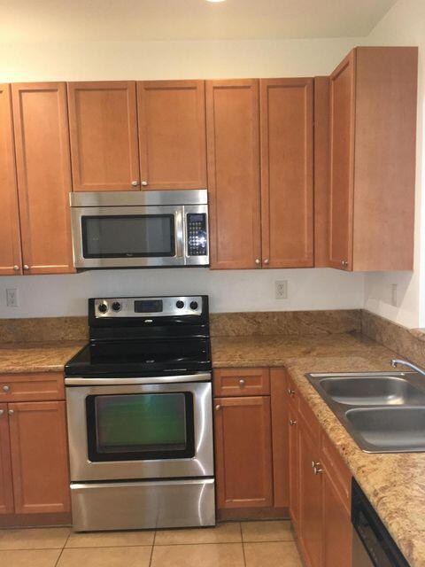 Building Photo - 398 Lake Monterey Cir