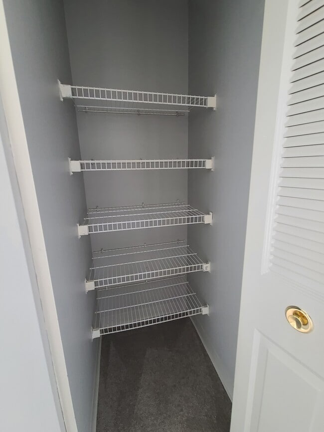 Building Photo - 48 Peninsula Pl