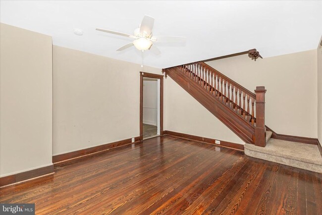 Building Photo - 6 N Farquhar St