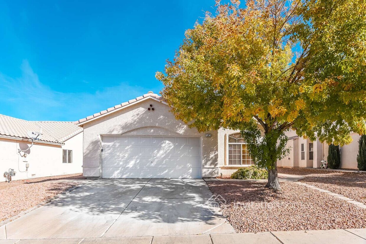 Foto principal - 882 Cozy Valley St