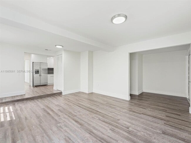 Building Photo - 3031 SW 64th Ave