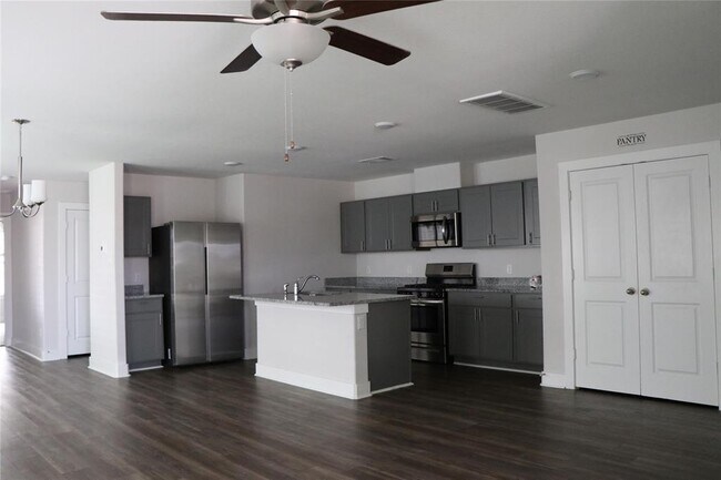 Building Photo - 7011 Highland Cypress Trl