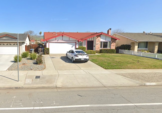 Building Photo - 1798 Morrill Ave