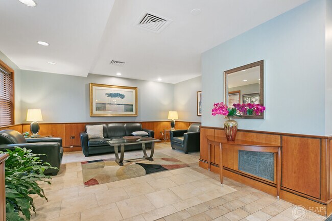 Foto del edificio - 6030 N Sheridan Rd