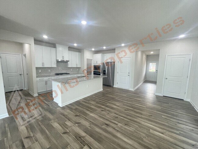 Building Photo - 127 Tourmaline Hl Dr