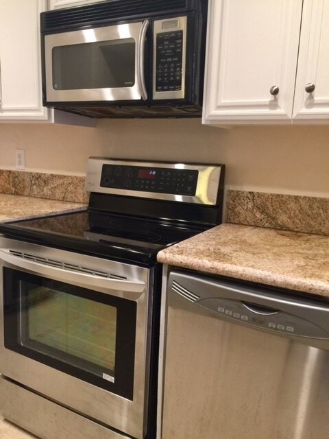 Building Photo - 1110 Ohio Ave