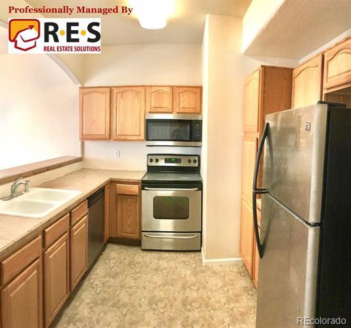 Foto del edificio - 1385 S Chambers Rd