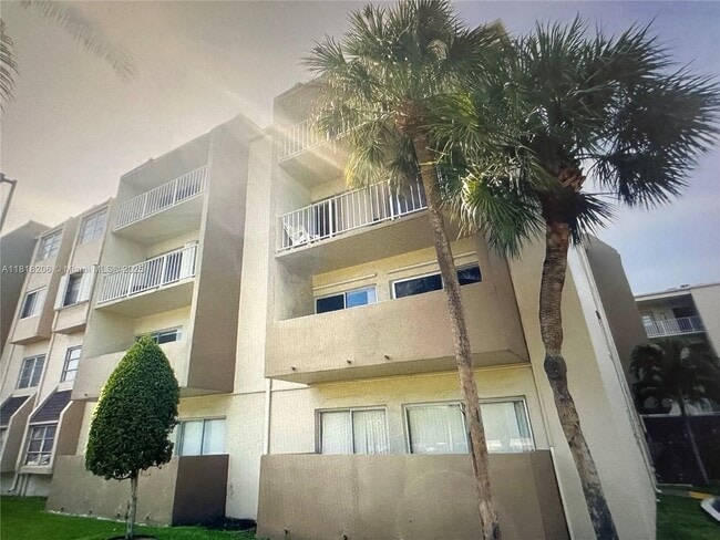 Building Photo - 7715 SW 86th St