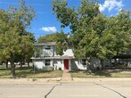 Primary Photo - 204 E Rucker St