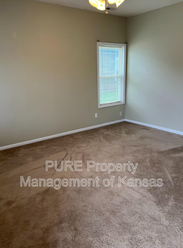 Foto del edificio - 2707 SE Taurus Ct