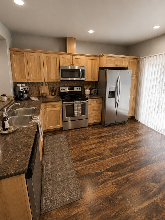 Building Photo - Move In Ready PLUS We Dropped The Rent!  Yes- You Read That Correctly!