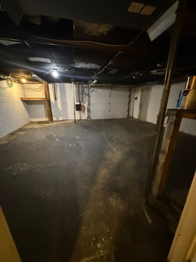 Foto del edificio - 3 bd / 1.5 bth Single Family Home in Quake...