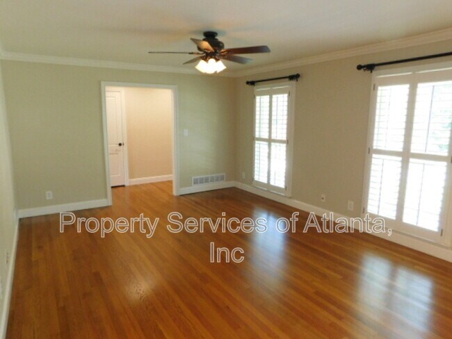 Building Photo - 5805 Pine Brook Rd NE