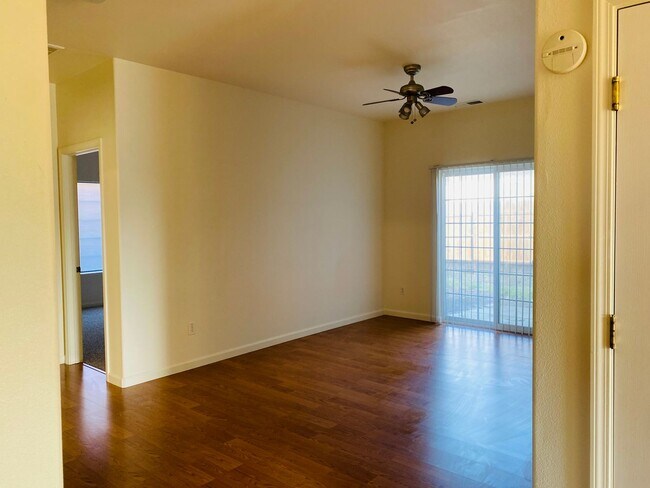 Foto del edificio - 2801 Wah Ave