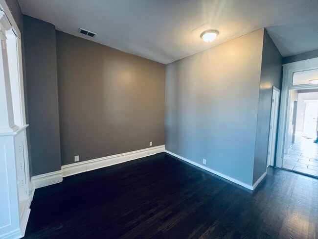 Building Photo - 9710 S Ave L
