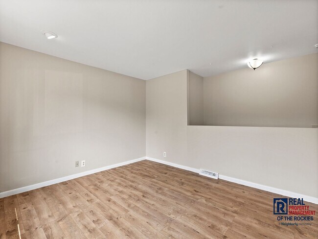 Foto del edificio - Modern Fort Collins Gem: Newly Remodeled H...