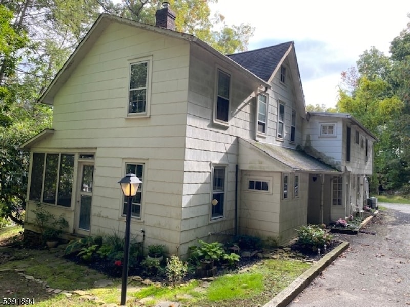Primary Photo - 35 N Hillside Ave